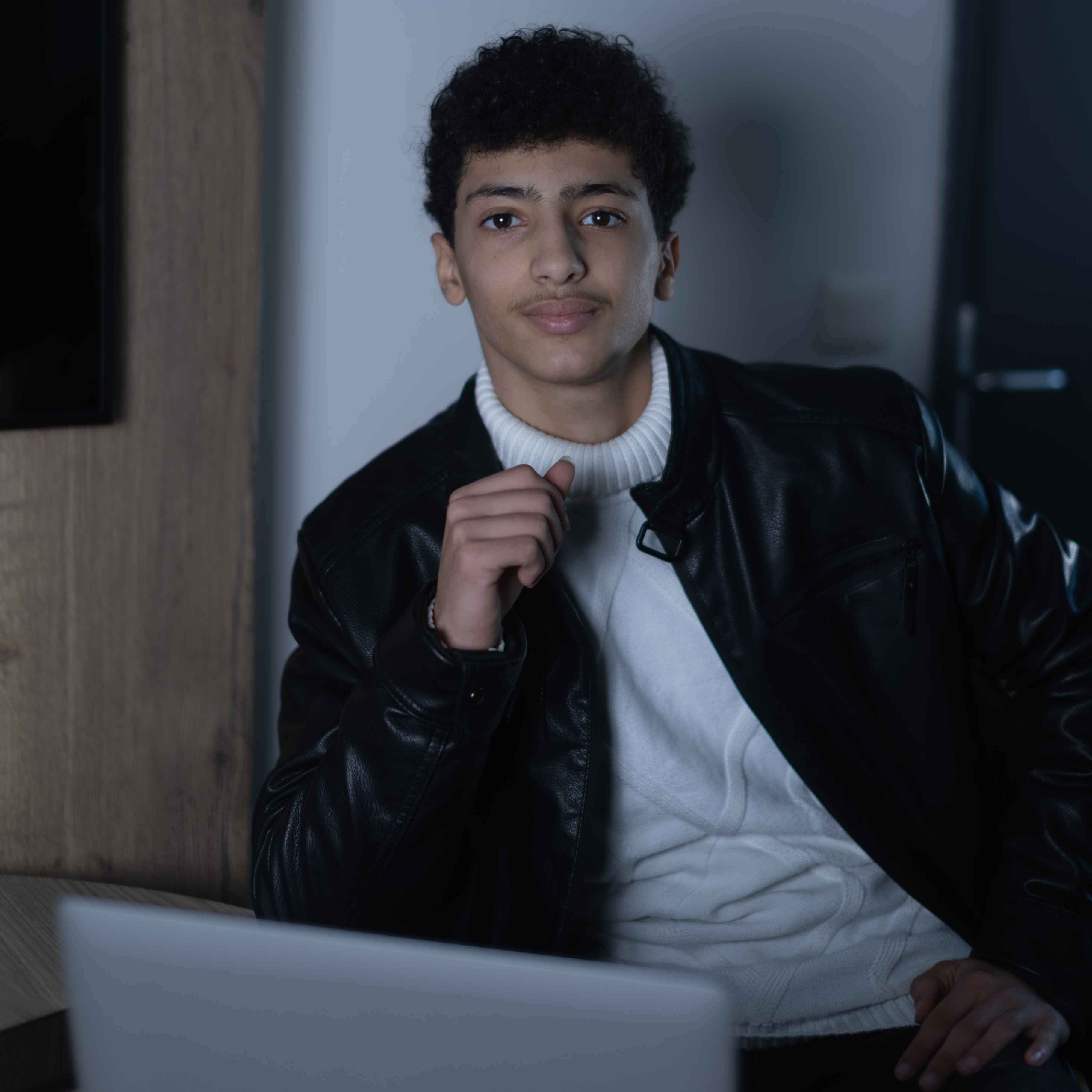 Profile Adam CHMITI